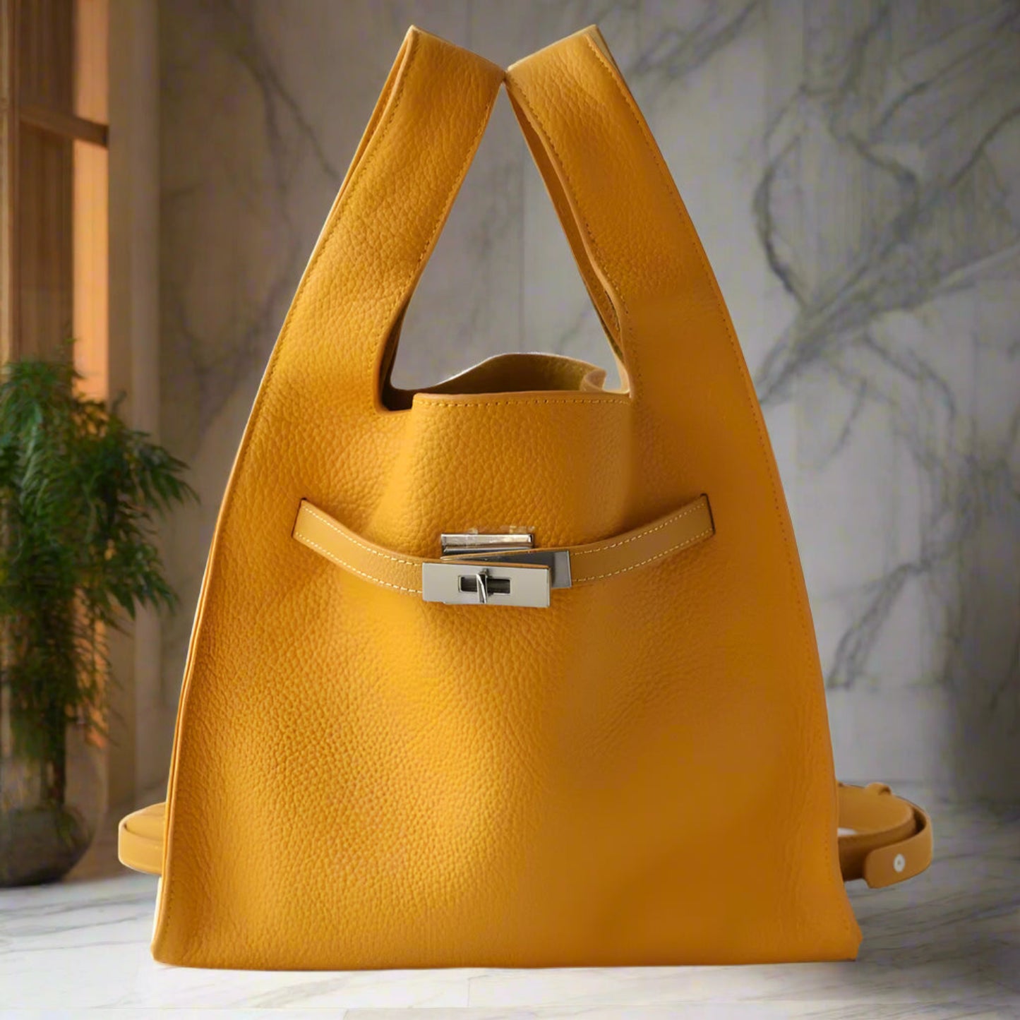 ARI classic curve underarm shoulder bag in fine leather,,hg