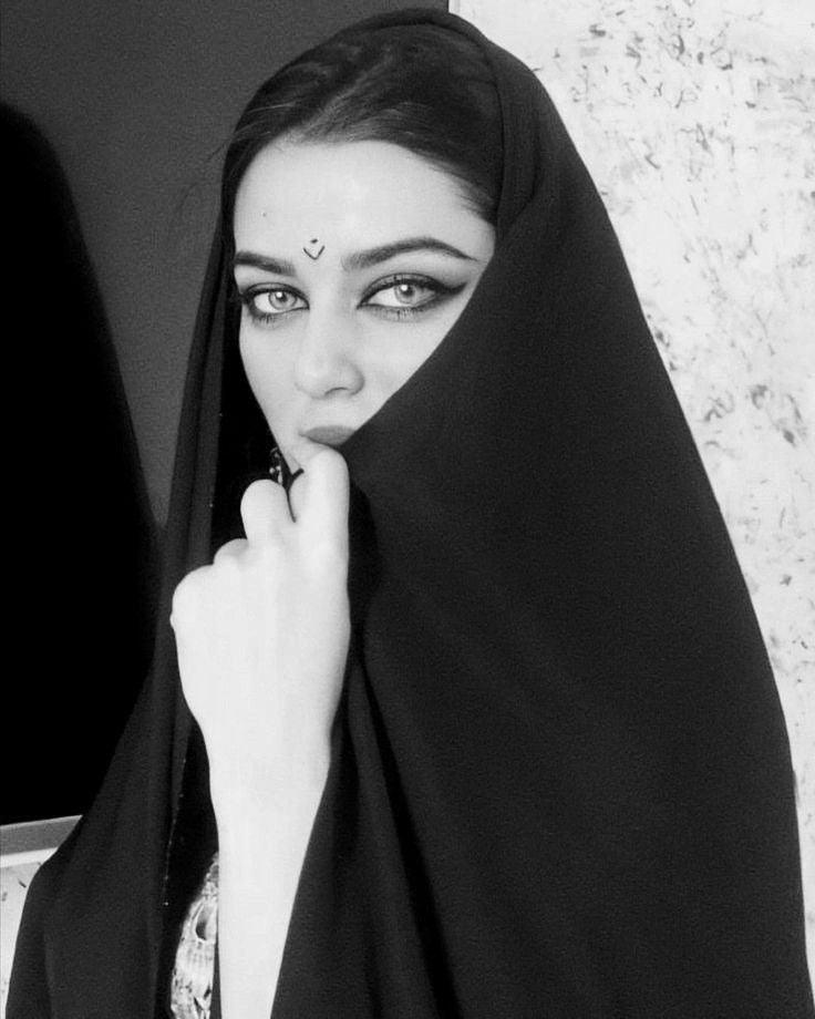 Surma khol kajal hashmi for beauty - ARI
