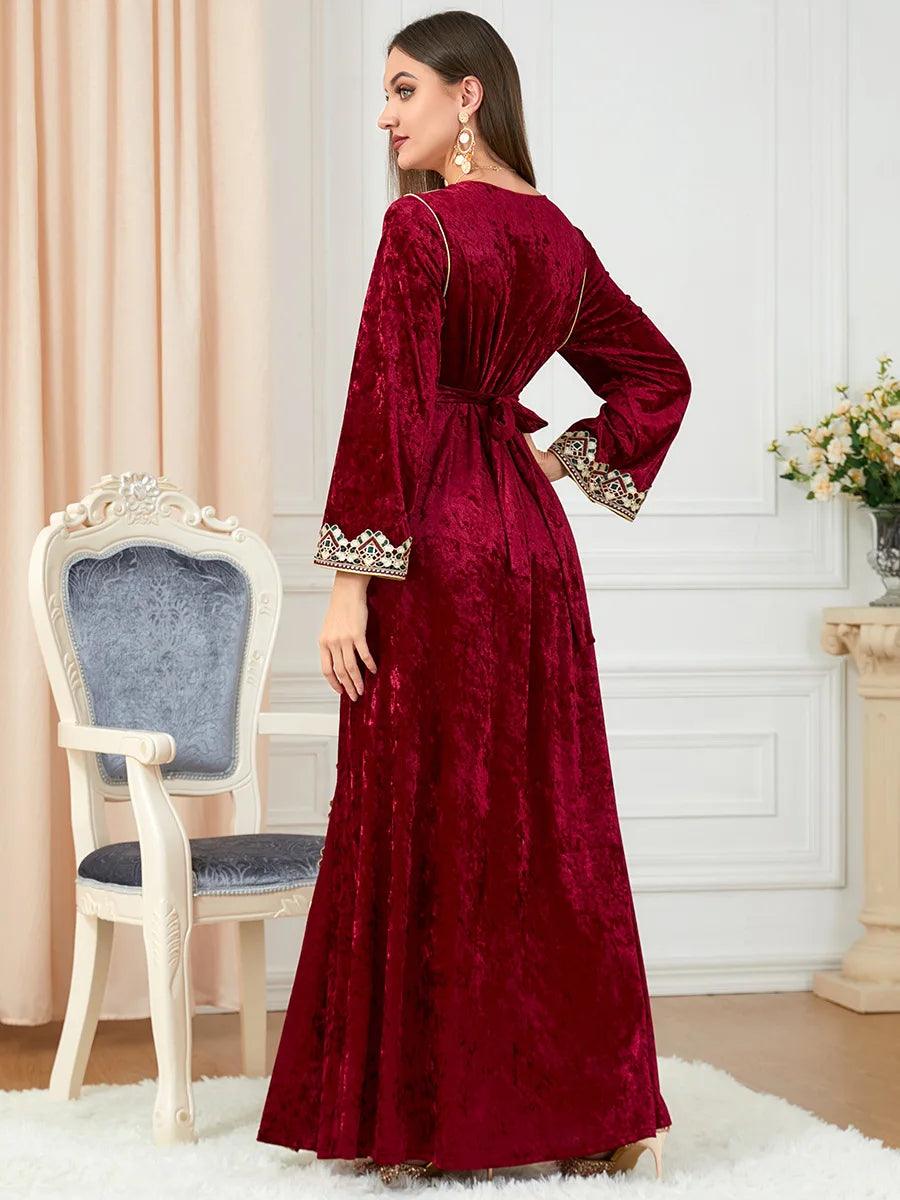 Elegant Dubai-inspired dress for muslim women – Modest & stylish middle eastern fashion - ARI