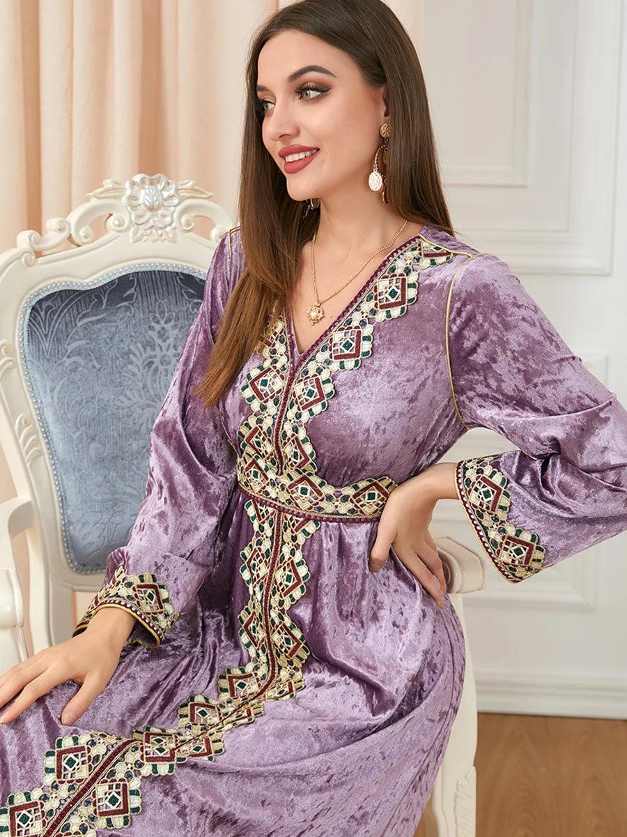 Elegant Dubai-inspired dress for muslim women – Modest & stylish middle eastern fashion - ARI