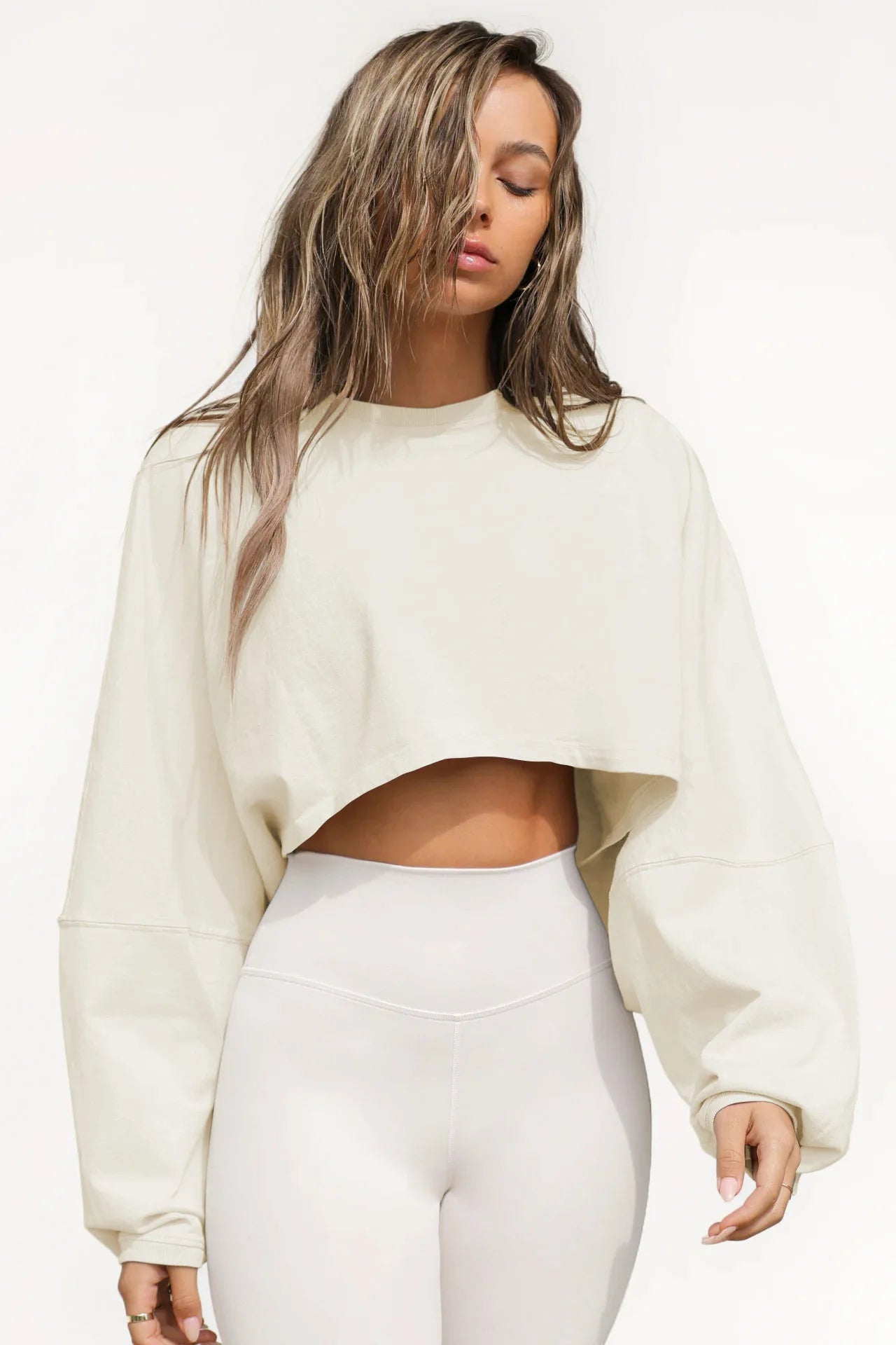Loose fit round neck crop sweater women Short