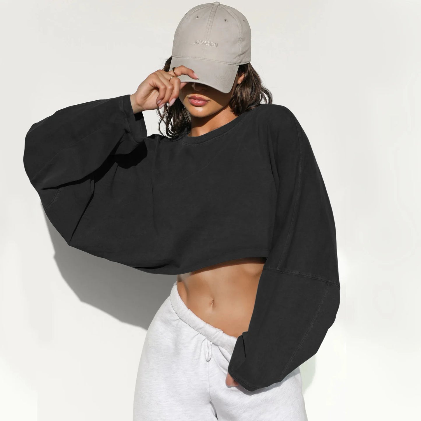 Loose fit round neck crop sweater women Short