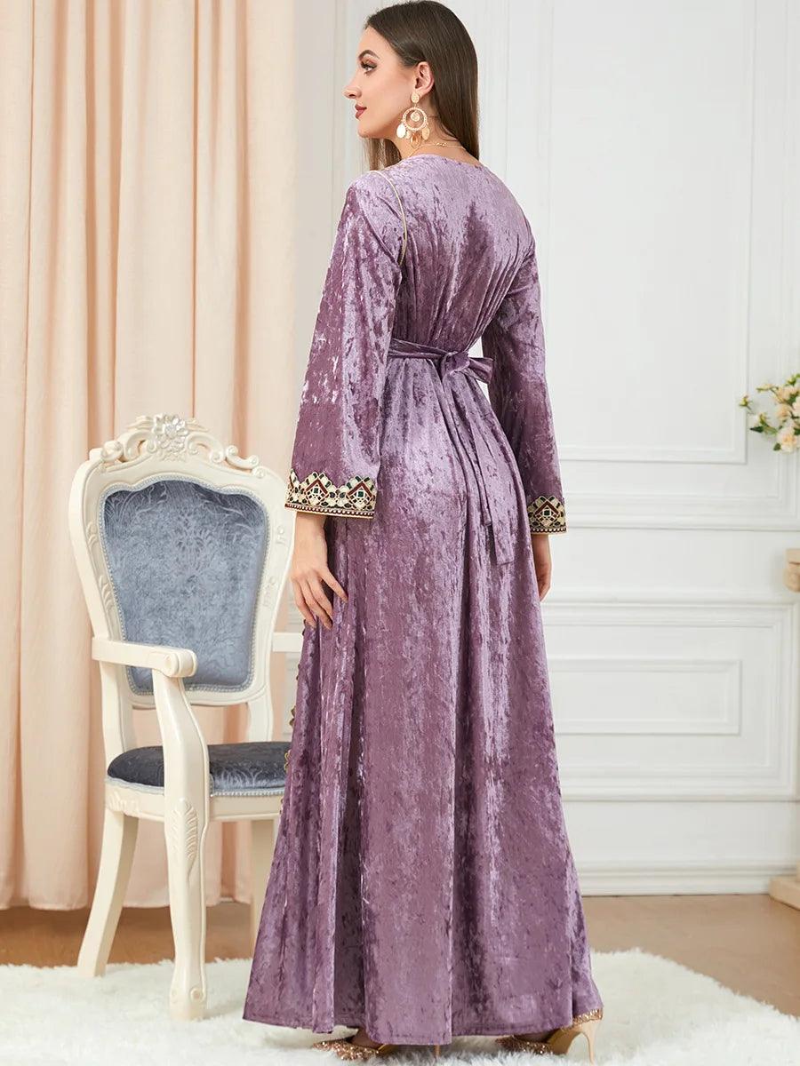 Elegant Dubai-inspired dress for muslim women – Modest & stylish middle eastern fashion - ARI